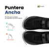 Bebe zapatillas negras con horma anatómica que permite el libre movimiento de dedos.