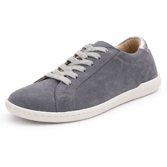 MOKA cuero gamuza gris mujer vista principal — zapato barefoot artesanal hecho en Chile