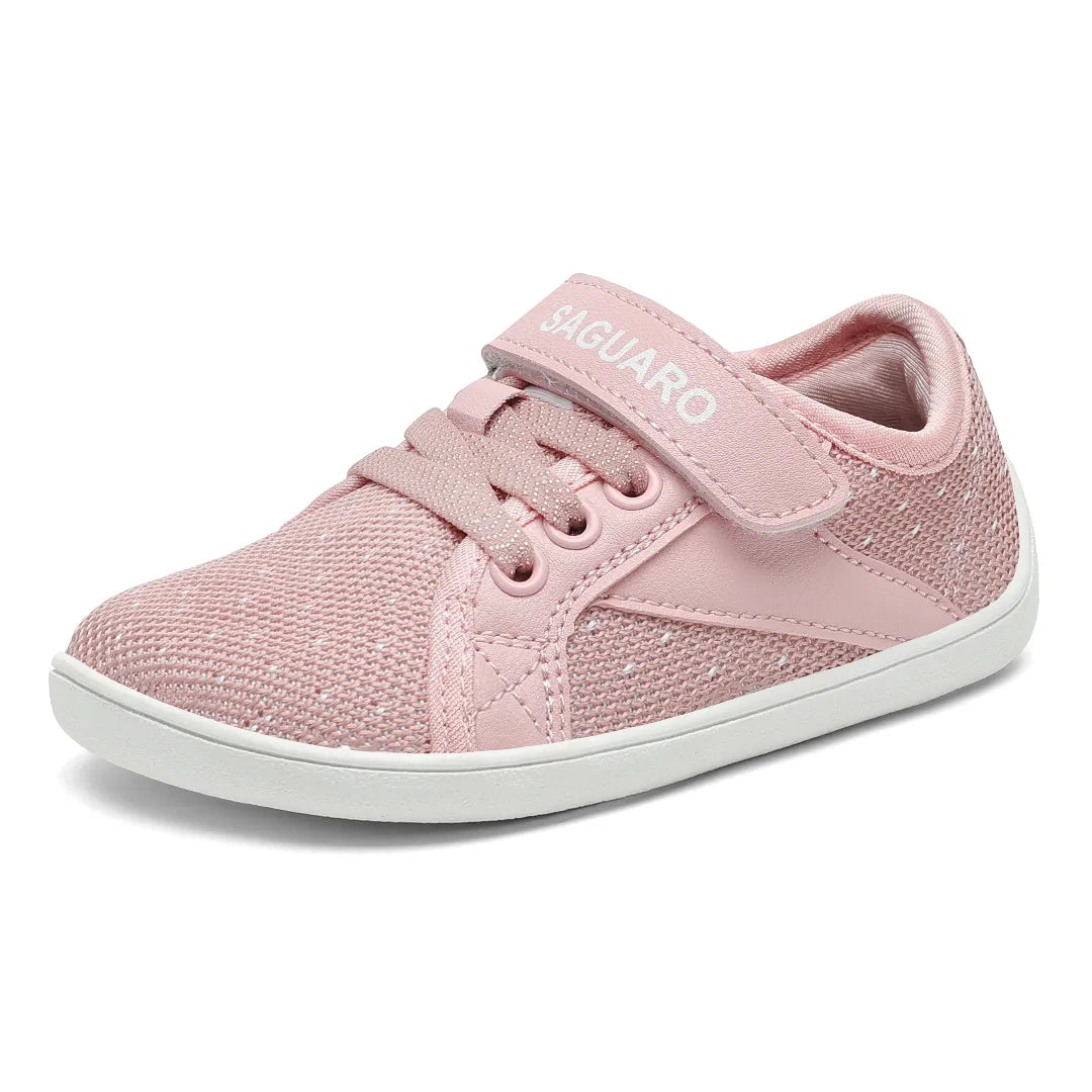 Zapatilla barefoot rosa Saguaro de velcro, puntera ancha y zero drop.