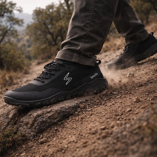 Sowilo Algiz negro uso urbano — zapatilla barefoot negra lifestyle ciudad Chile